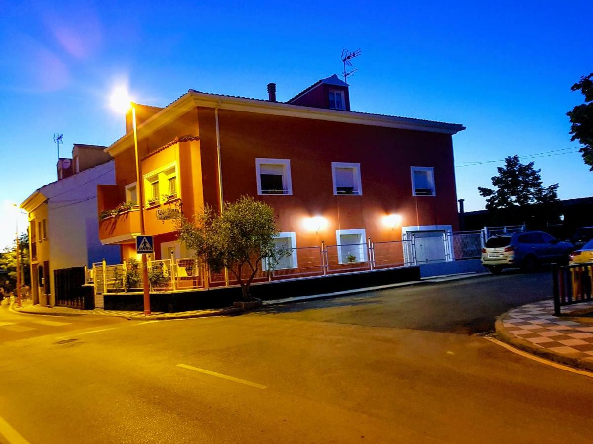 Casa Rural El Sauce. A 2,5 Km De Cuenca Capital Nohales Exteriér fotografie