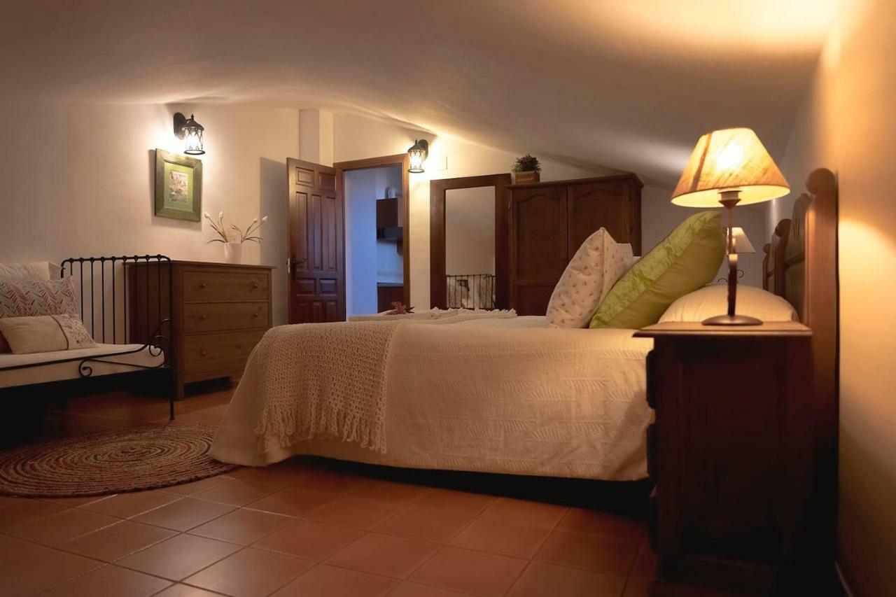 Casa Rural El Sauce. A 2,5 Km De Cuenca Capital Nohales Exteriér fotografie