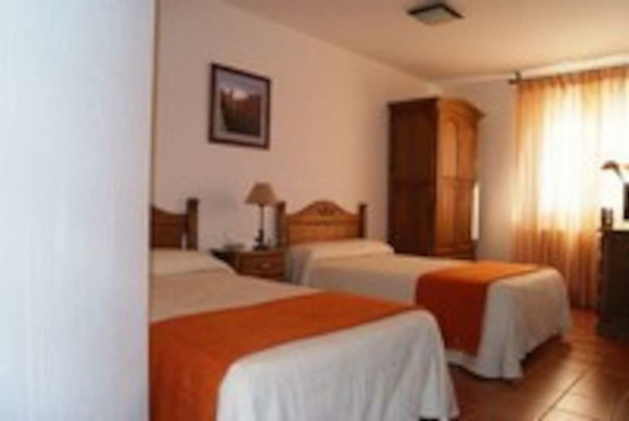 Casa Rural El Sauce. A 2,5 Km De Cuenca Capital Nohales Exteriér fotografie