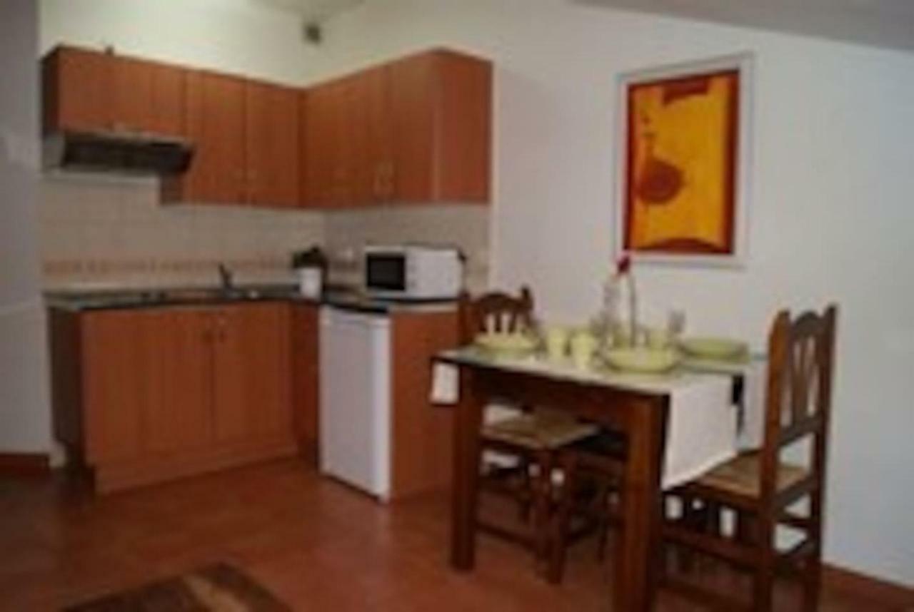 Casa Rural El Sauce. A 2,5 Km De Cuenca Capital Nohales Exteriér fotografie