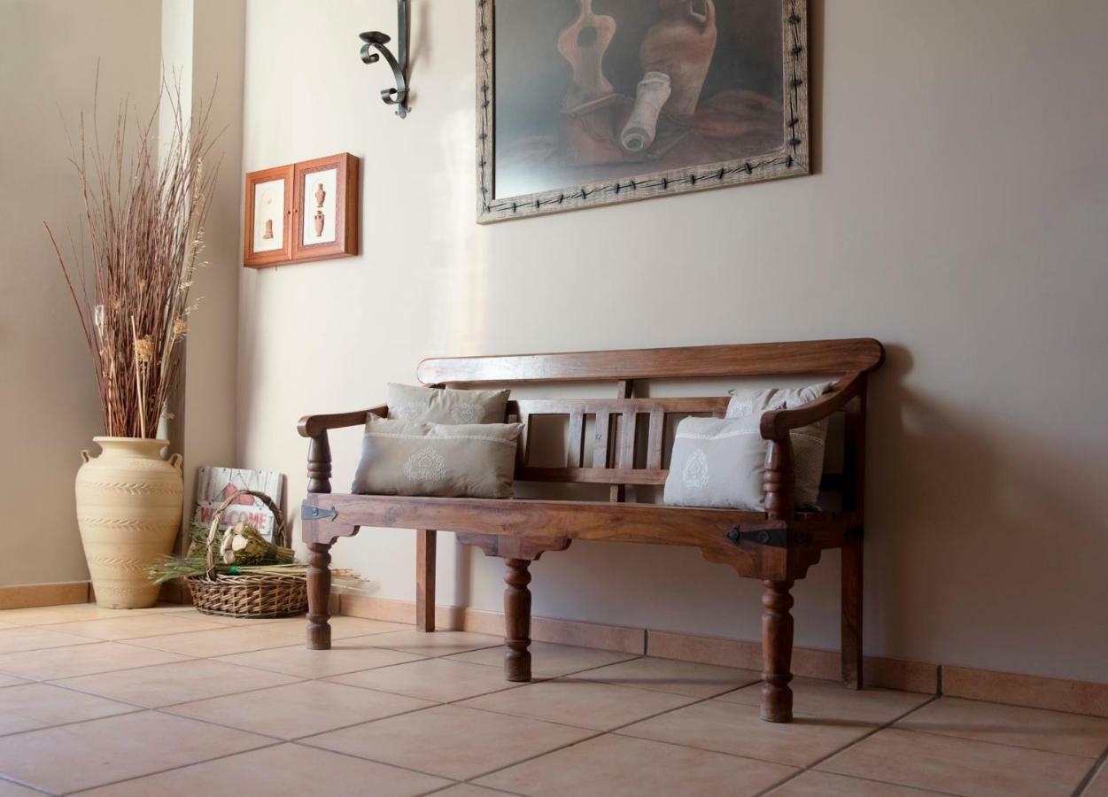 Casa Rural El Sauce. A 2,5 Km De Cuenca Capital Nohales Exteriér fotografie