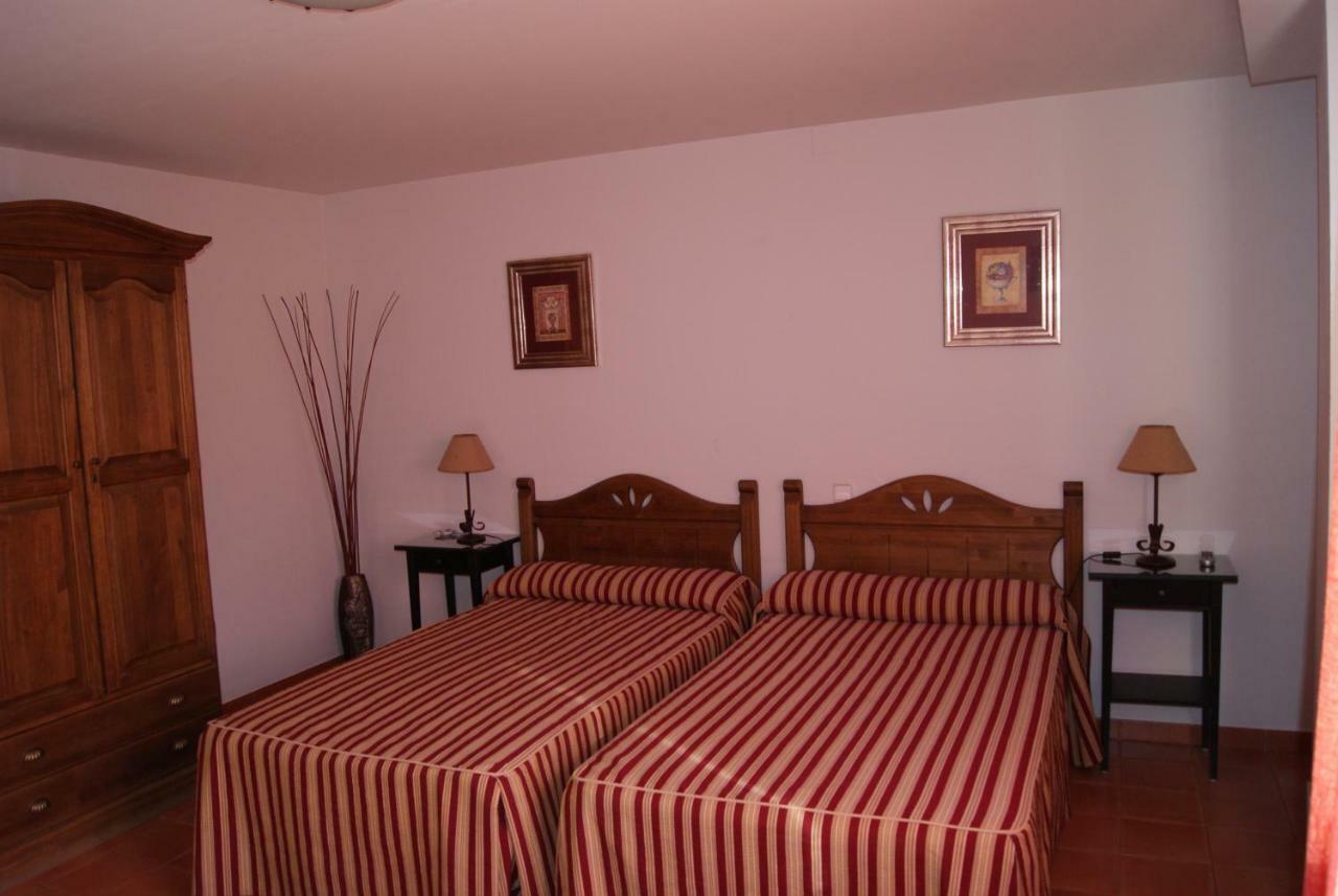 Casa Rural El Sauce. A 2,5 Km De Cuenca Capital Nohales Exteriér fotografie